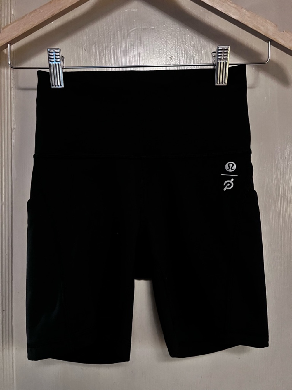 Lululemon Wundertrain High-Rise Black Women's Bike Shorts 6”